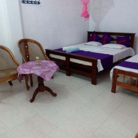 Evening Star Guest Inn Канди Номер фото