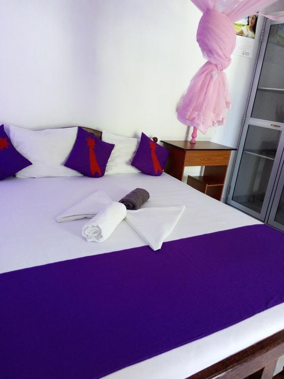 Evening Star Guest Inn Канди Номер фото